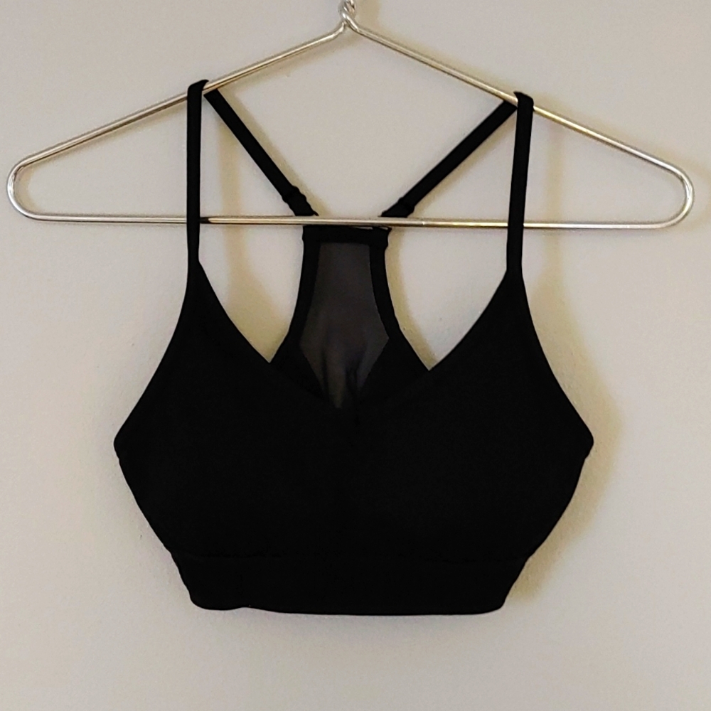 VS Pink Ultimate Sports Bra